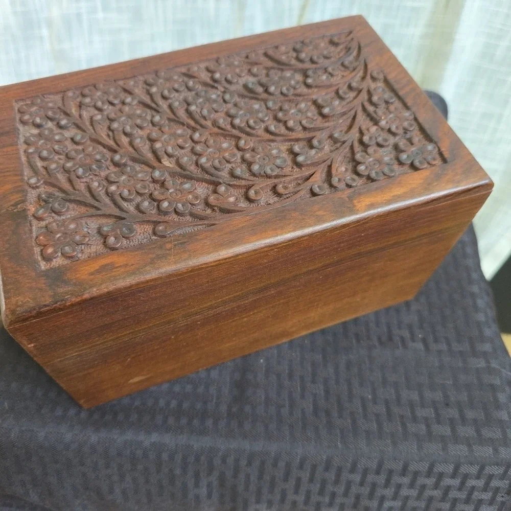 Cremation Urns for Human Ashes - Wooden Box For Pet,Men, Women and Child